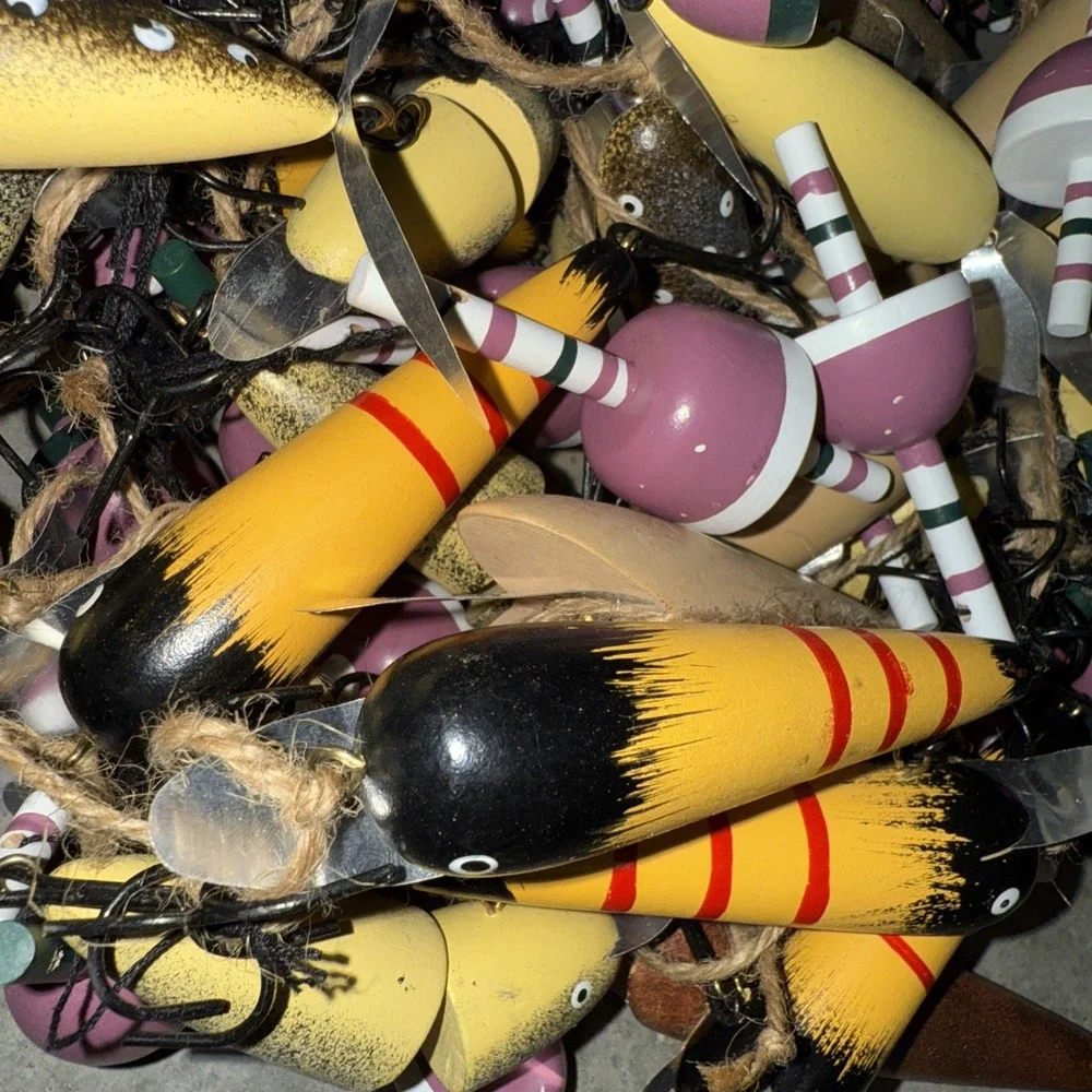 Lots Of Hand-Painted Wooden Crankbait Fishing Lure 4
